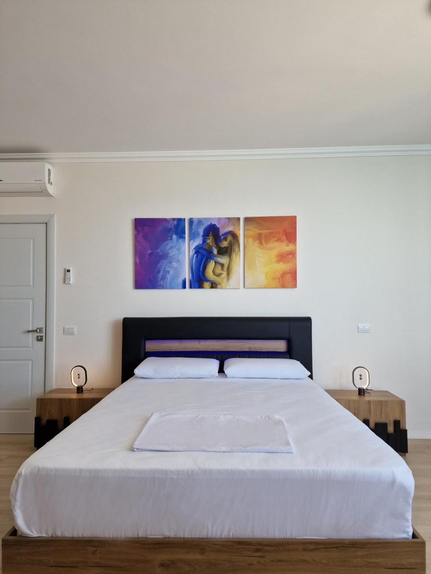 Absolut Vollga Apartment Драч Екстериор снимка